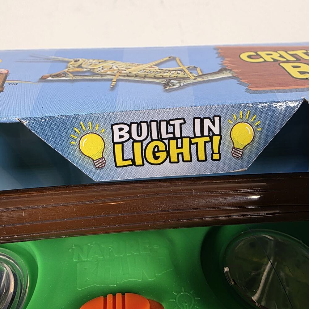 Nature Bound Critter Barn Bug Catcher Habitat with light kit Insects New Sealed - Picture 2 of 9